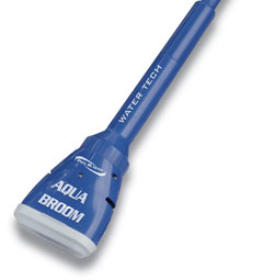 Aqua Broom1